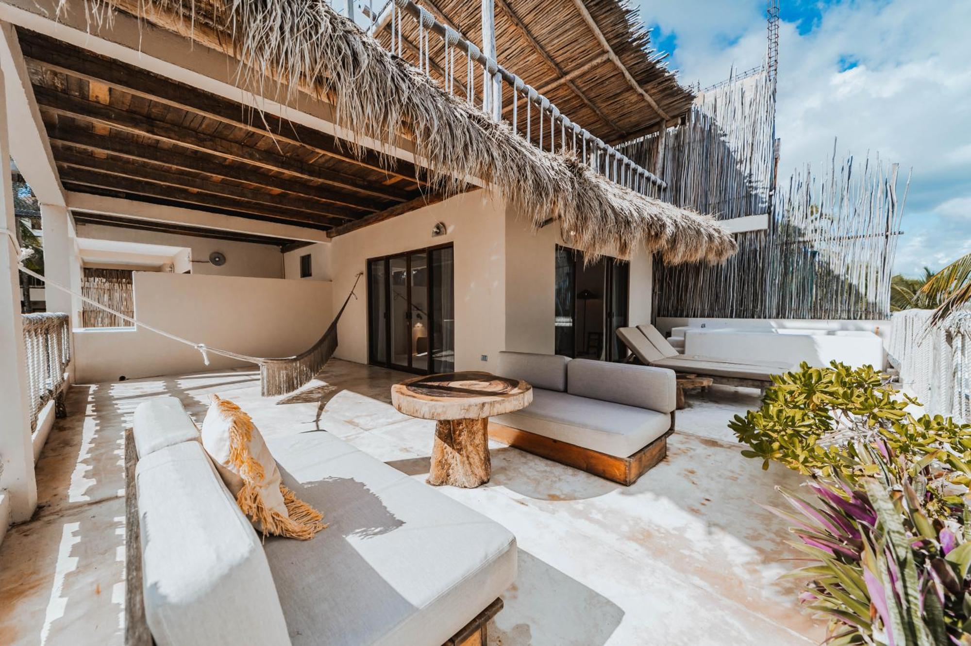 Dune Boutique Hotel Located At The Party Zone (Adults Only) Тулум Экстерьер фото